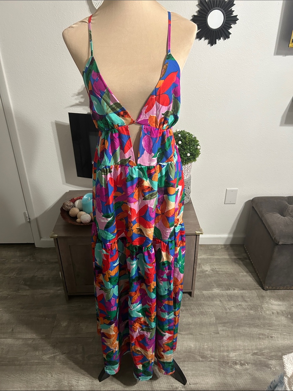 SHEIN Multicolor Tropical Print Maxi Dress - Green, Purple, Orange, Pink, Blue - Picture 4 of 6
